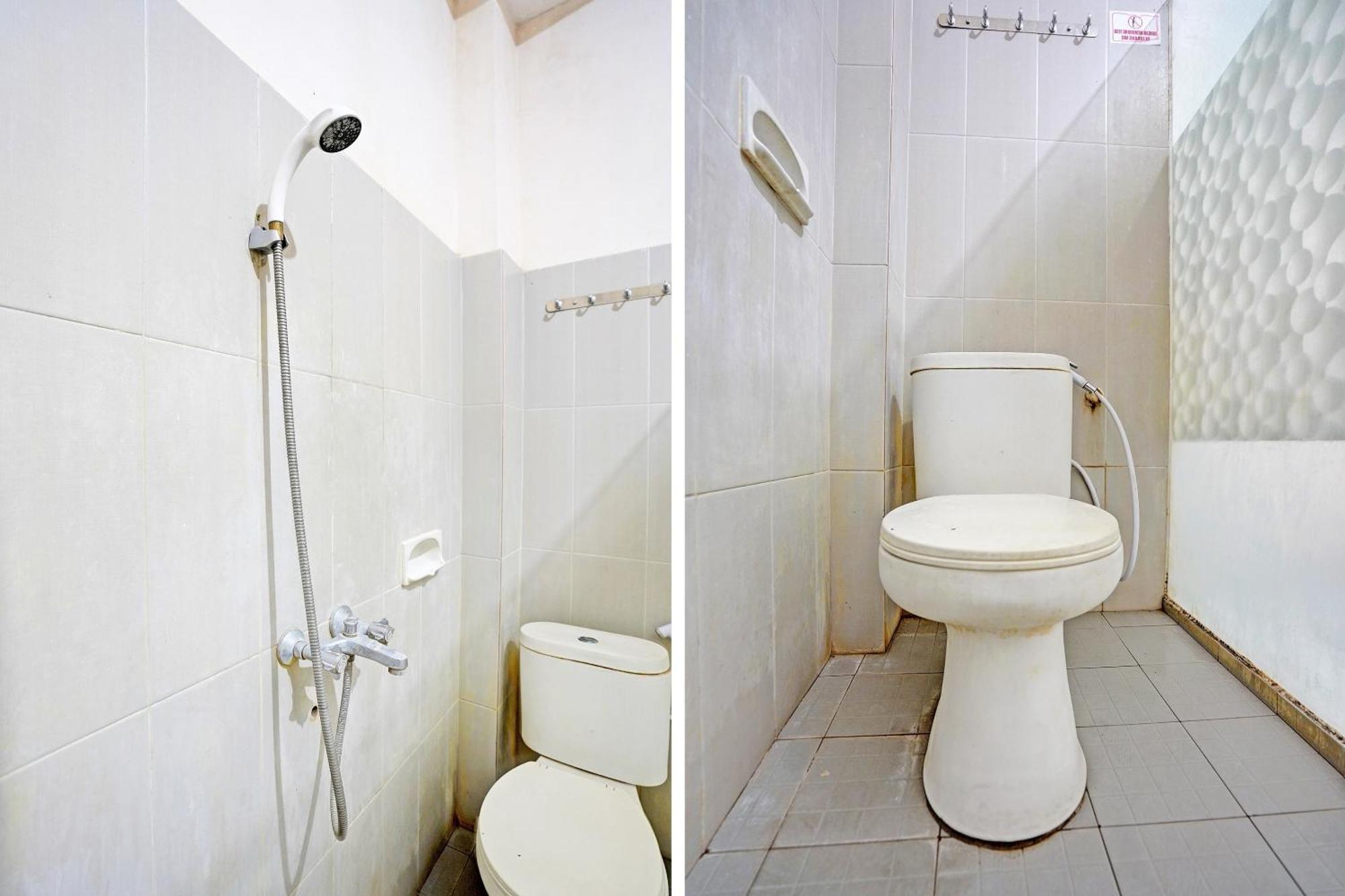 Oyo Life 92190 Arya Guest House Tulungagung Ngoại thất bức ảnh